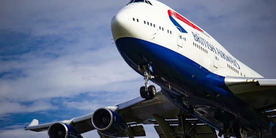 Cultural trip to London, United Kingdom for 4 people over 4 days – $1000 total