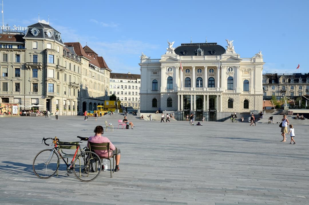 Relaxation trip to Zurich, Switzerland for 2 people over 4 days – $5000 total