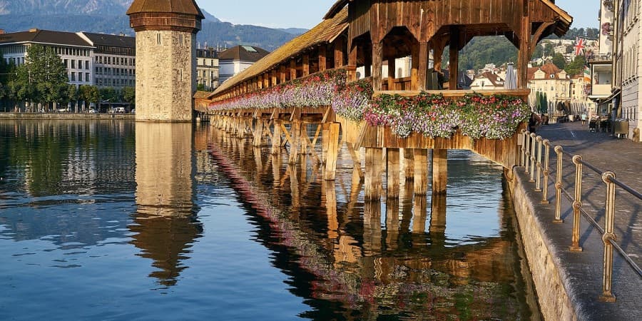 Chapel Bridge (Kapellbrücke)