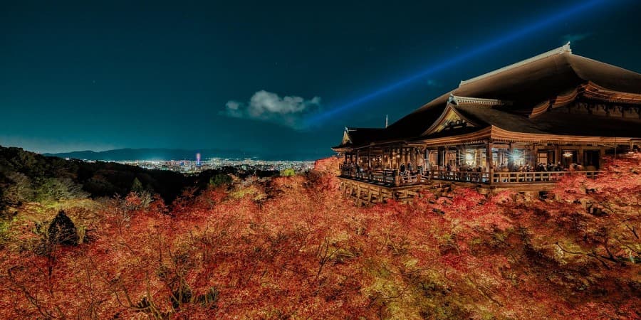 Kiyomizu-dera Temple