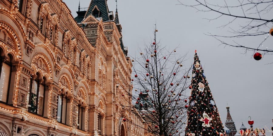 Cultural trip to Moscow, Russia for 2 people over 7 days – $2000 total